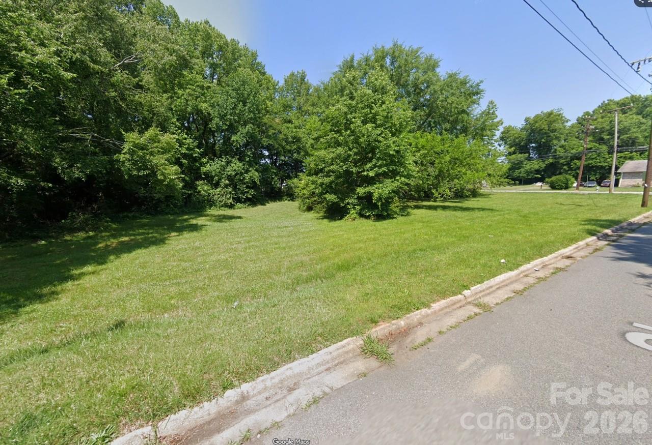 1411-1429 N Long Street