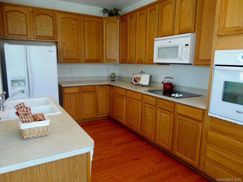 Four Seasons At Gold Hill - Residential