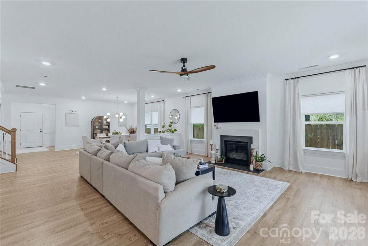 Villa Heights - Residential