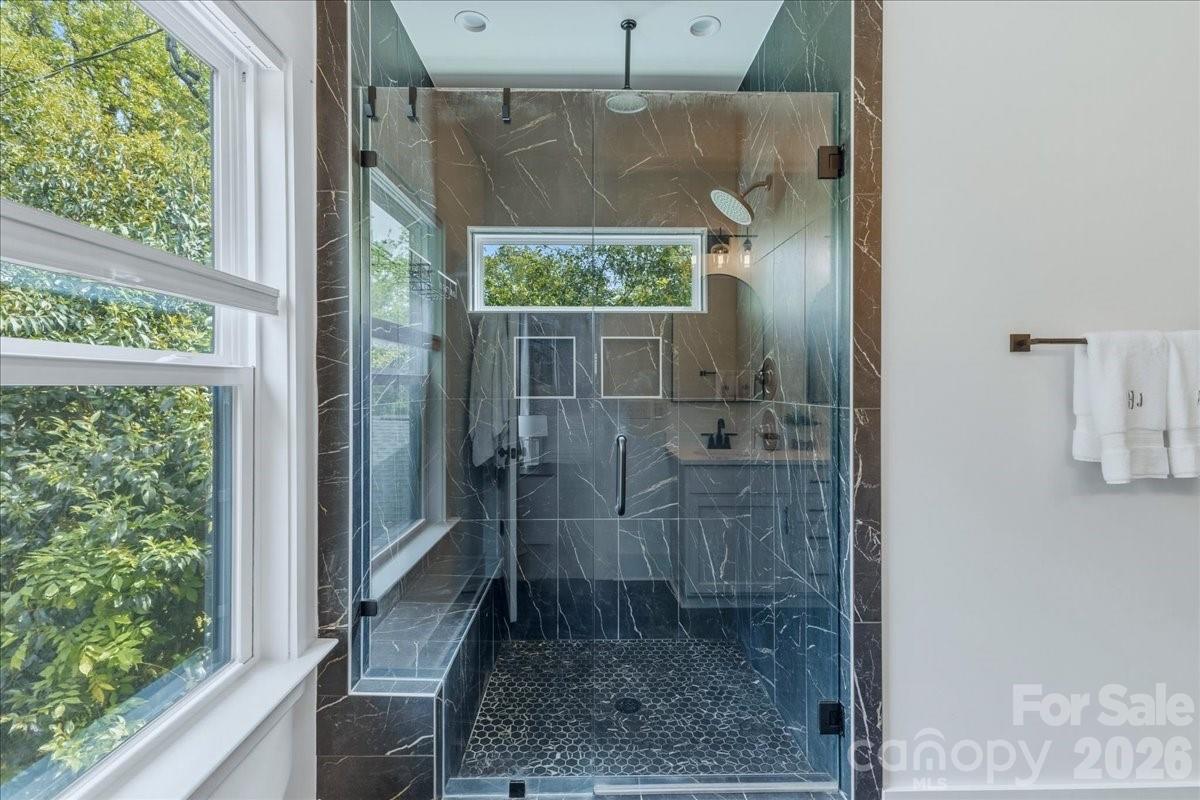 Villa Heights - Residential