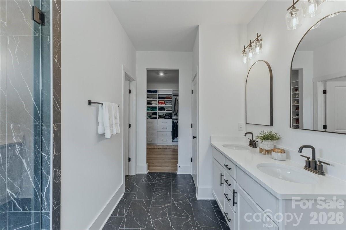 Villa Heights - Residential