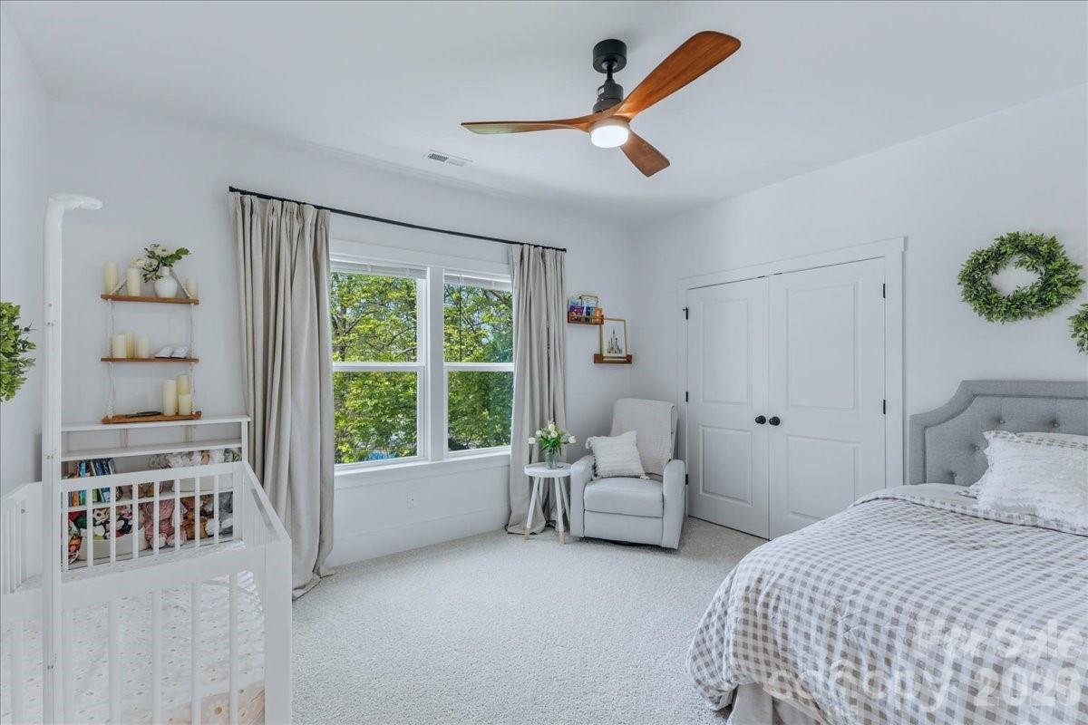 Villa Heights - Residential