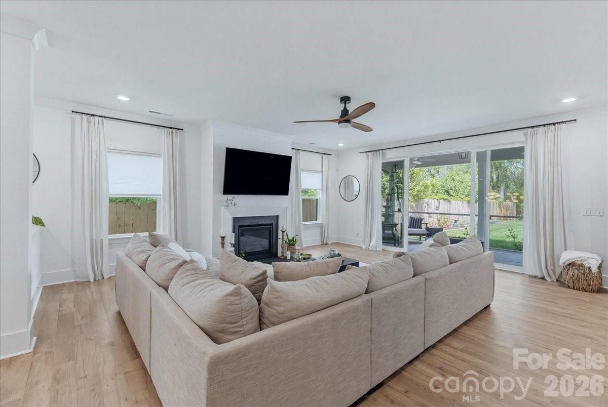 Villa Heights - Residential