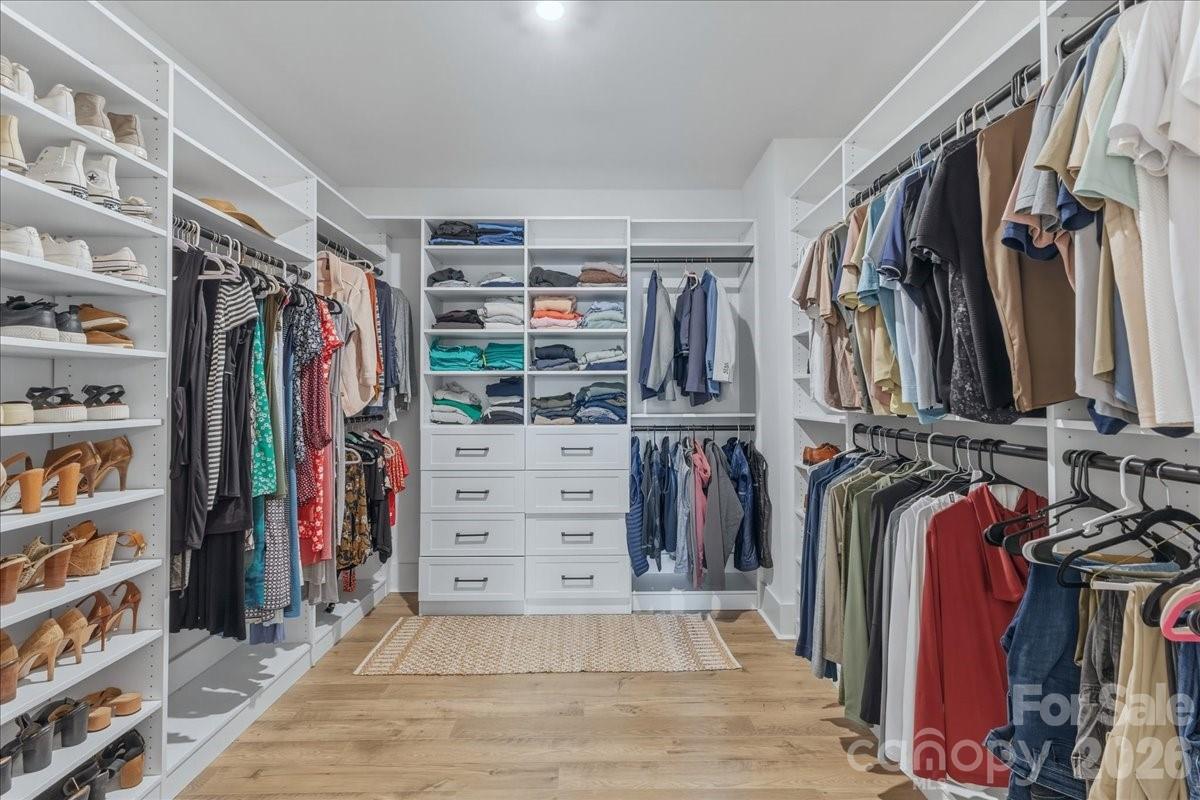 Villa Heights - Residential