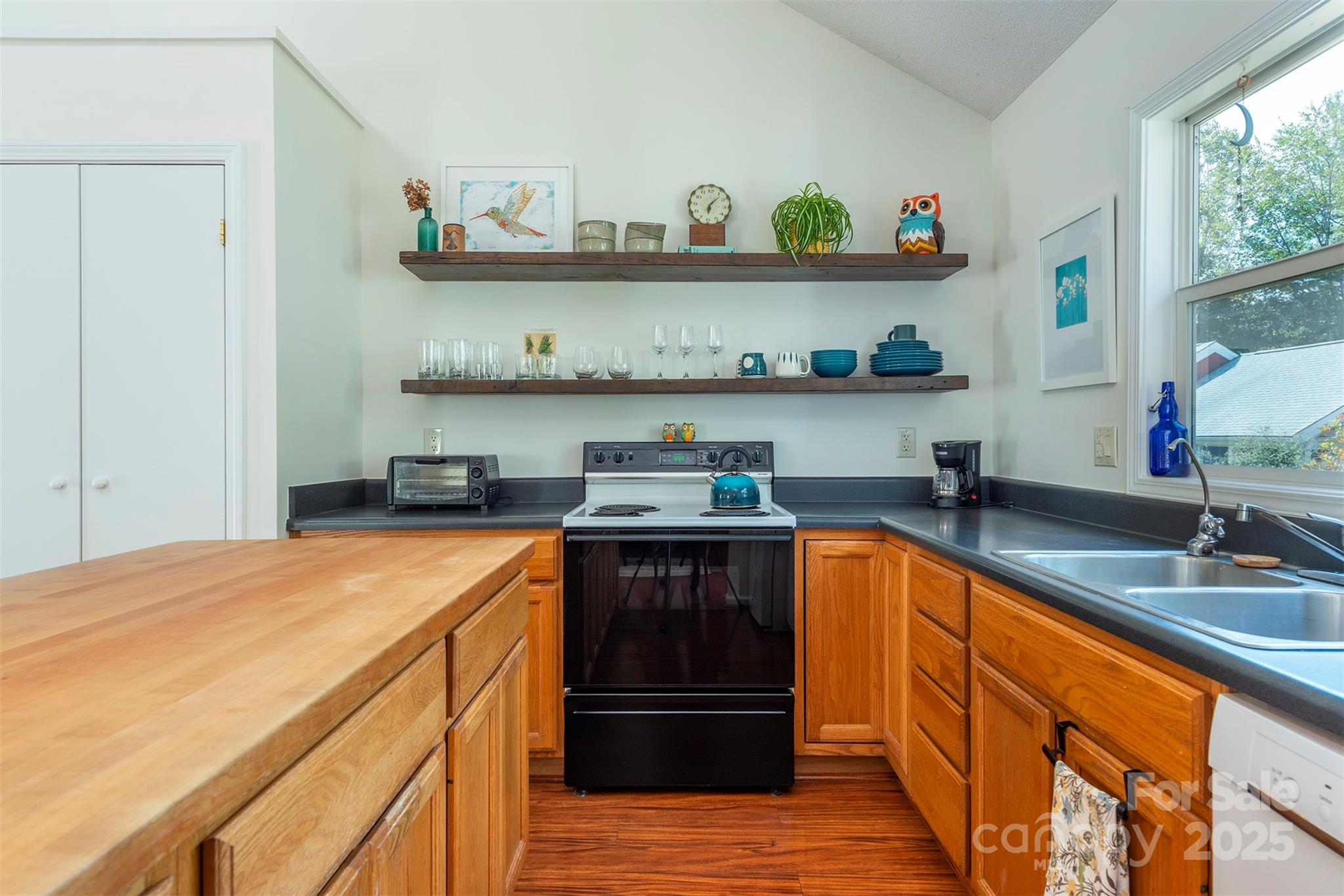 43 Vermont Court D14