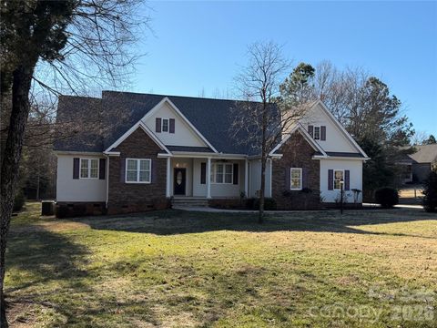 1938 Sossoman Springs Road Midland NC 28107