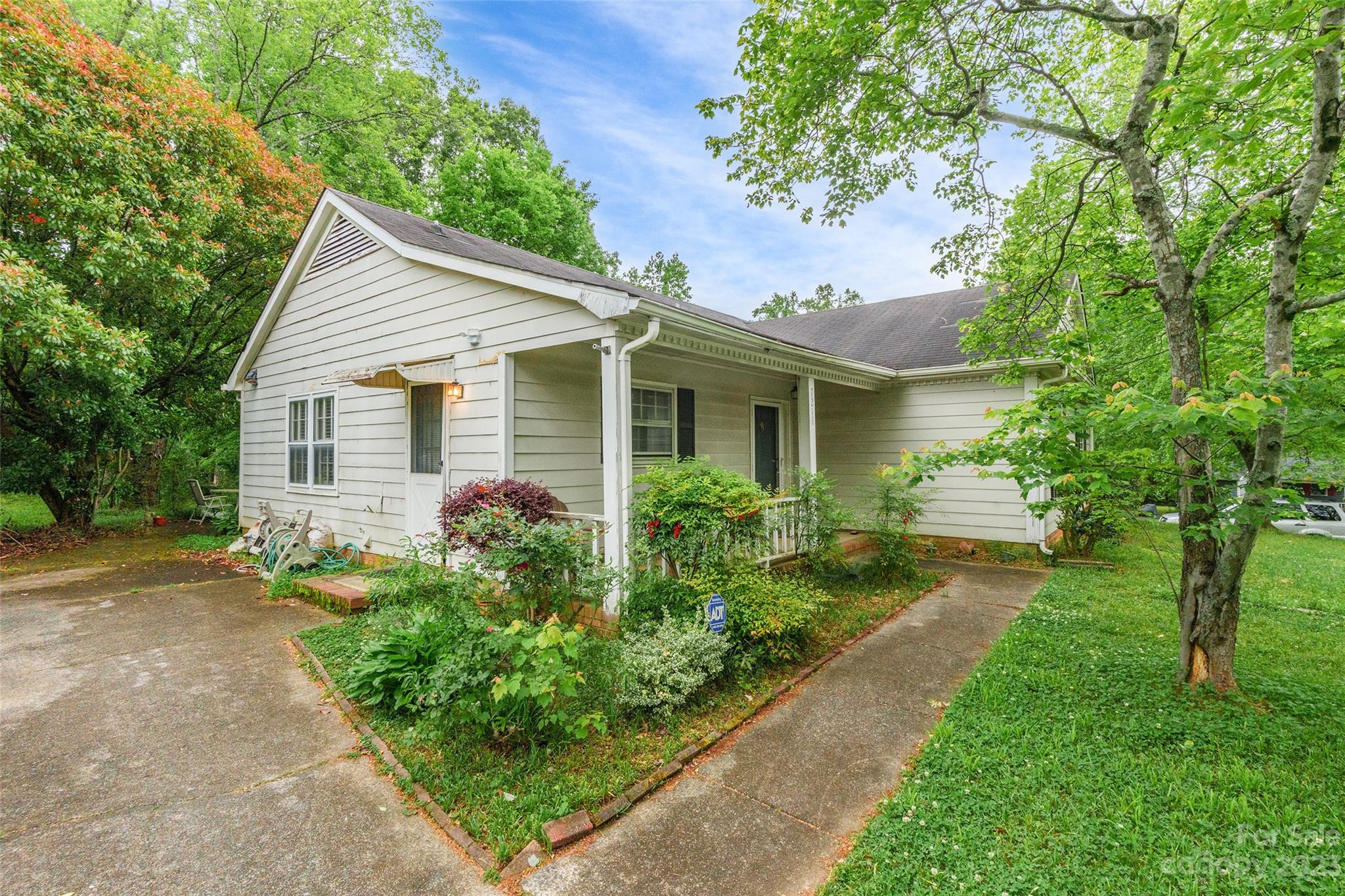 Chestnut Lake - Residential