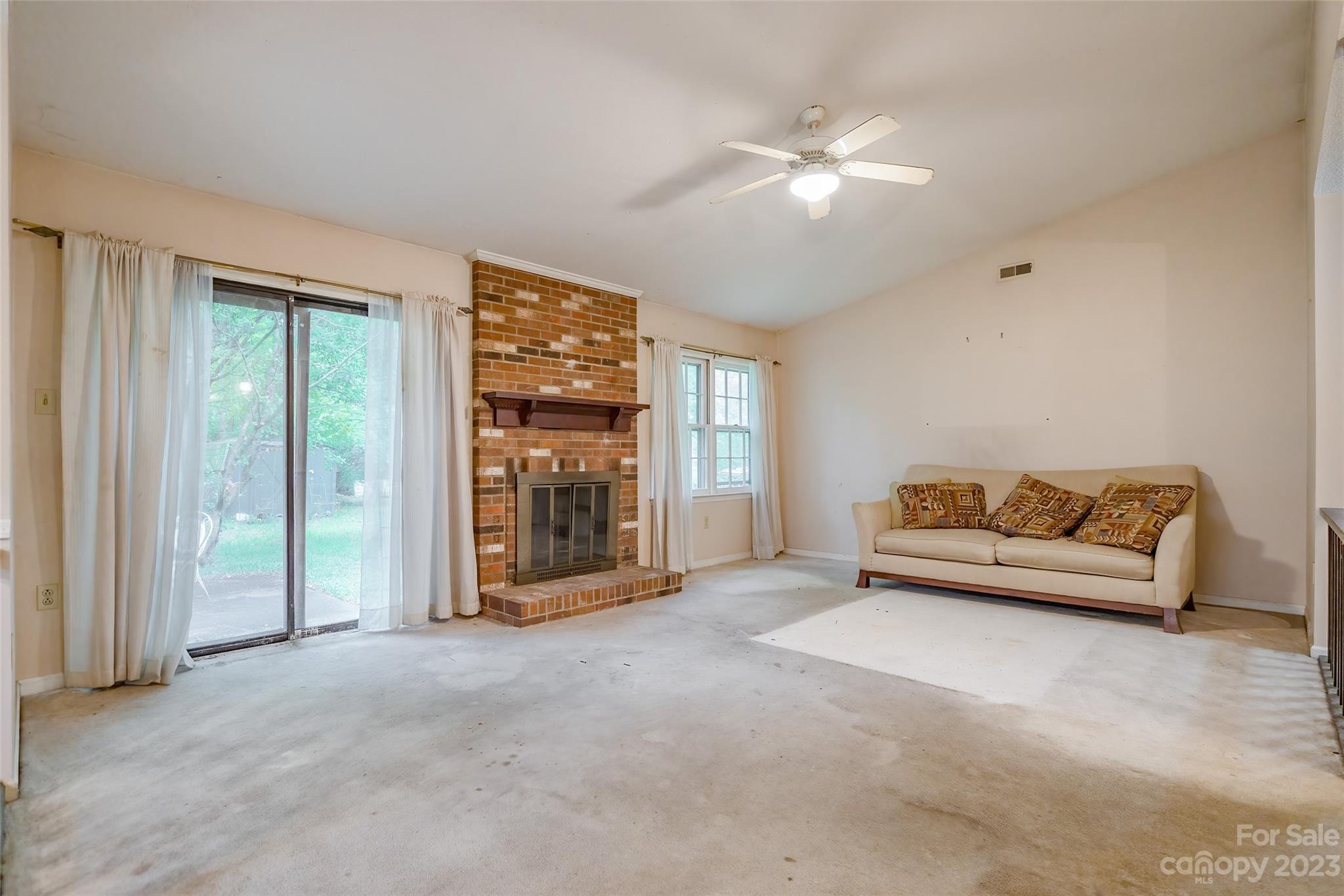 Chestnut Lake - Residential