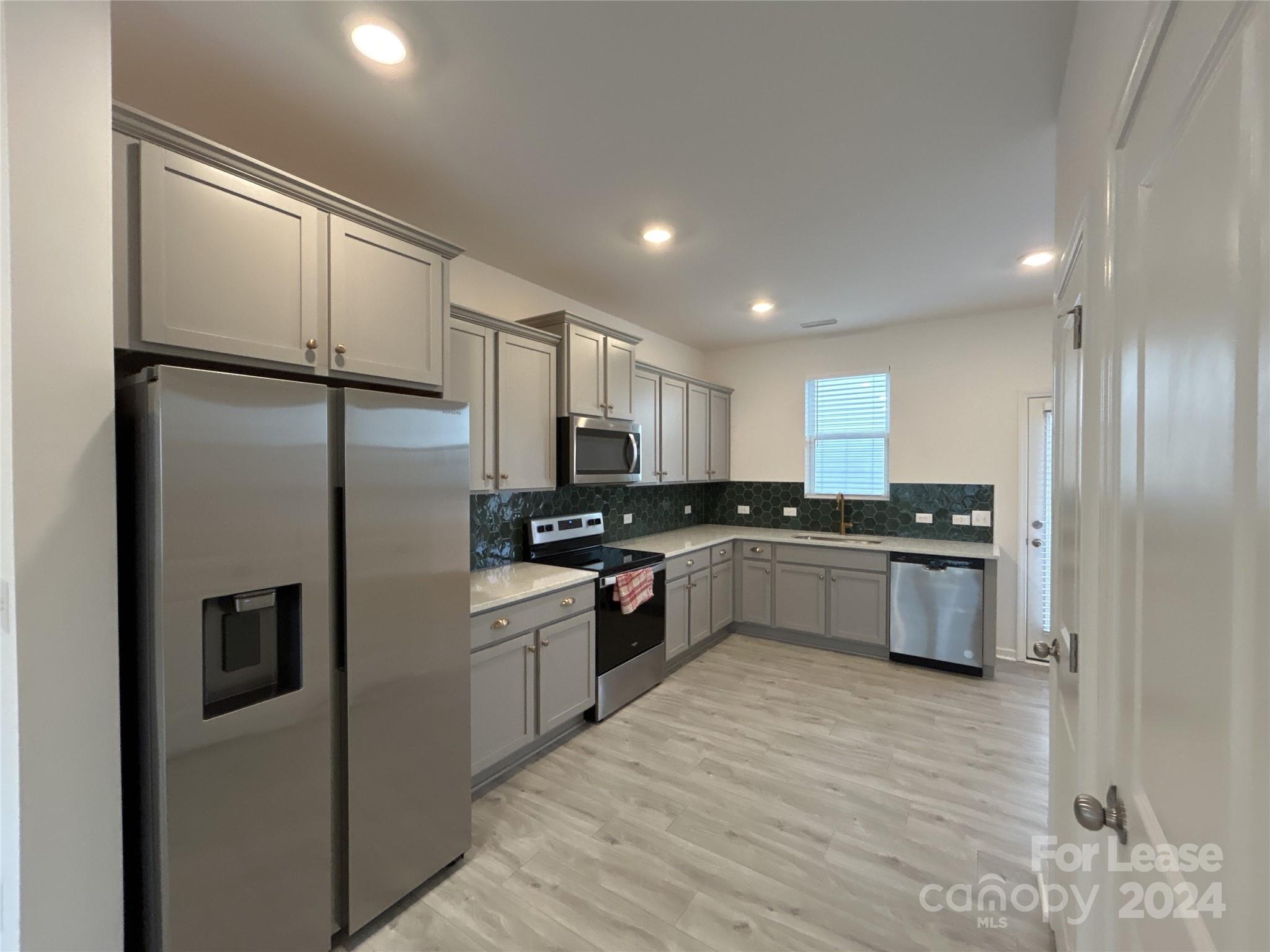 Villages At Mallard Creek - Residential Lease