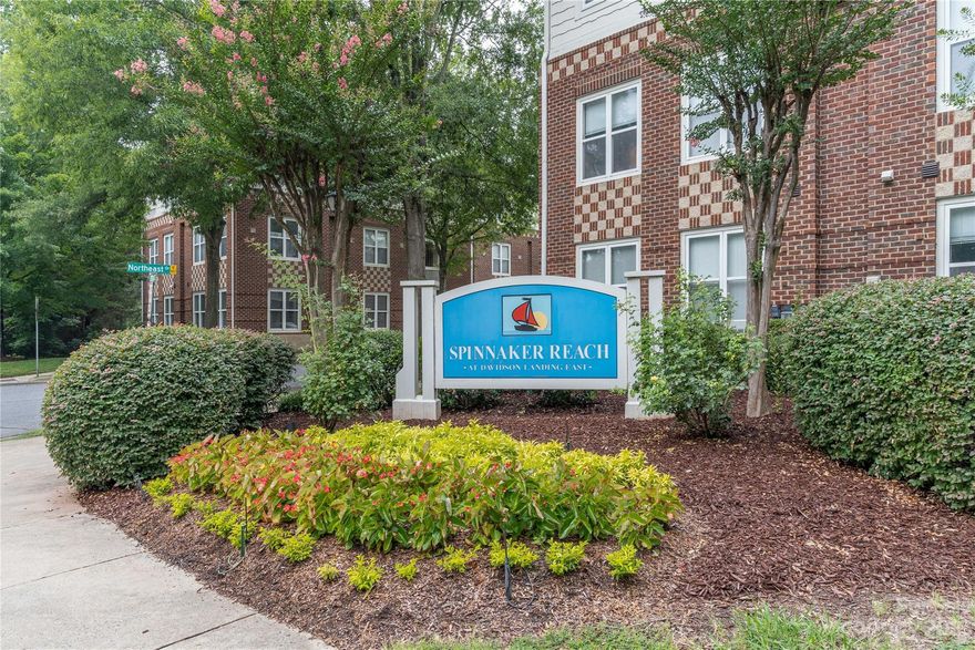 Welcome to the office you'll enjoy coming to everyday, or the investment you need for the future. Up to 6 individual offices with a shared half bath and kitchenette. This ground floor end unit is located in the fabulous town of Davidson. Walk to restaurants, grocery store, movie theatre, wine bar and so much more. Enjoy your lunch at the gazebo and gaze at tranquil Lake Davidson. Boat Slips are available to lease, and there's a fabulous pool for a dip before heading home. Minutes from I-77 for easy commute to the airport and Charlotte. Minutes from Davidson College where you can enjoy Basketball, Football and many cultural events. The 6th office could be conference room, and there's room in the lobby for a receptionist.