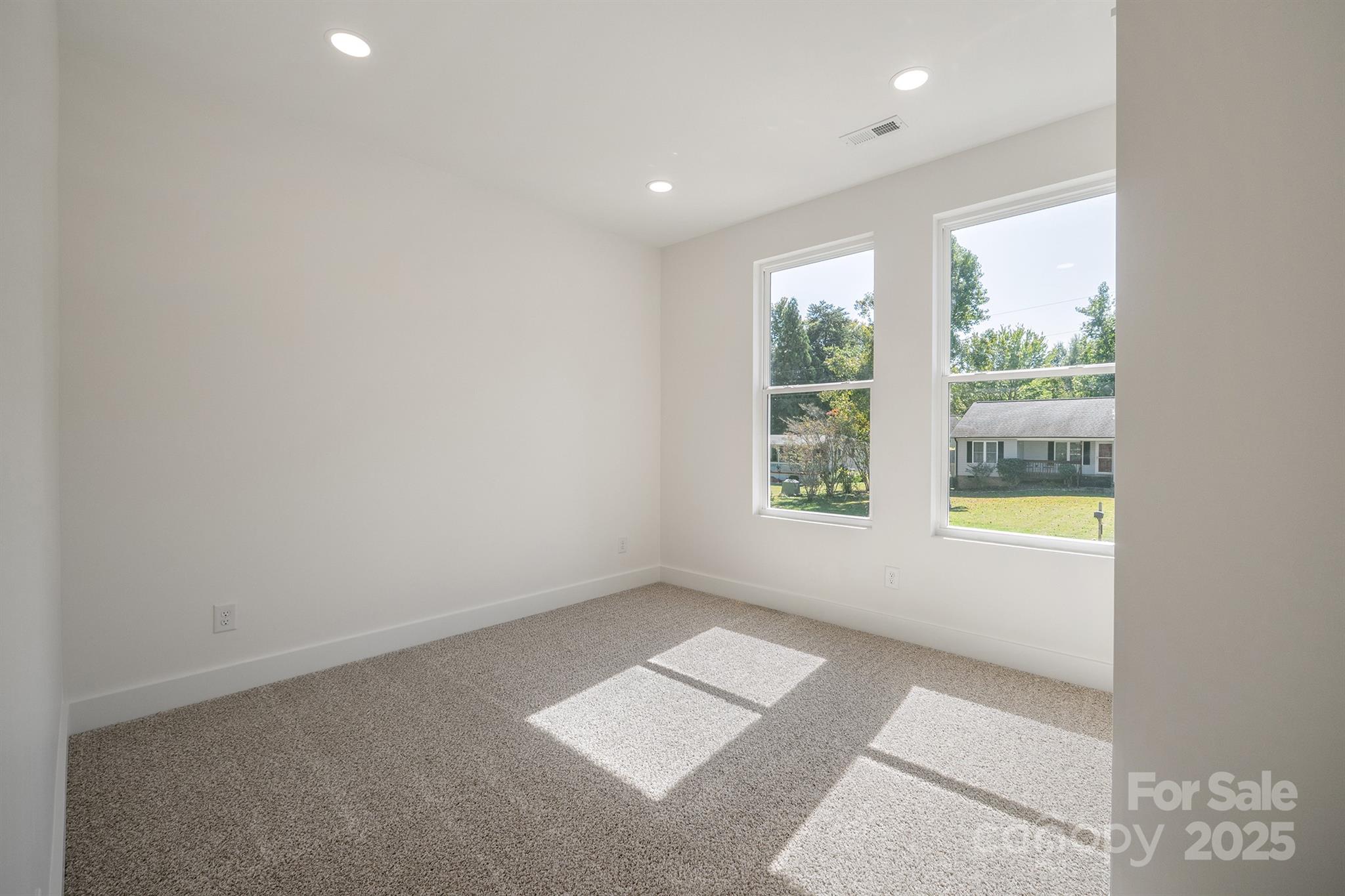 Lakehaven Estates - Residential