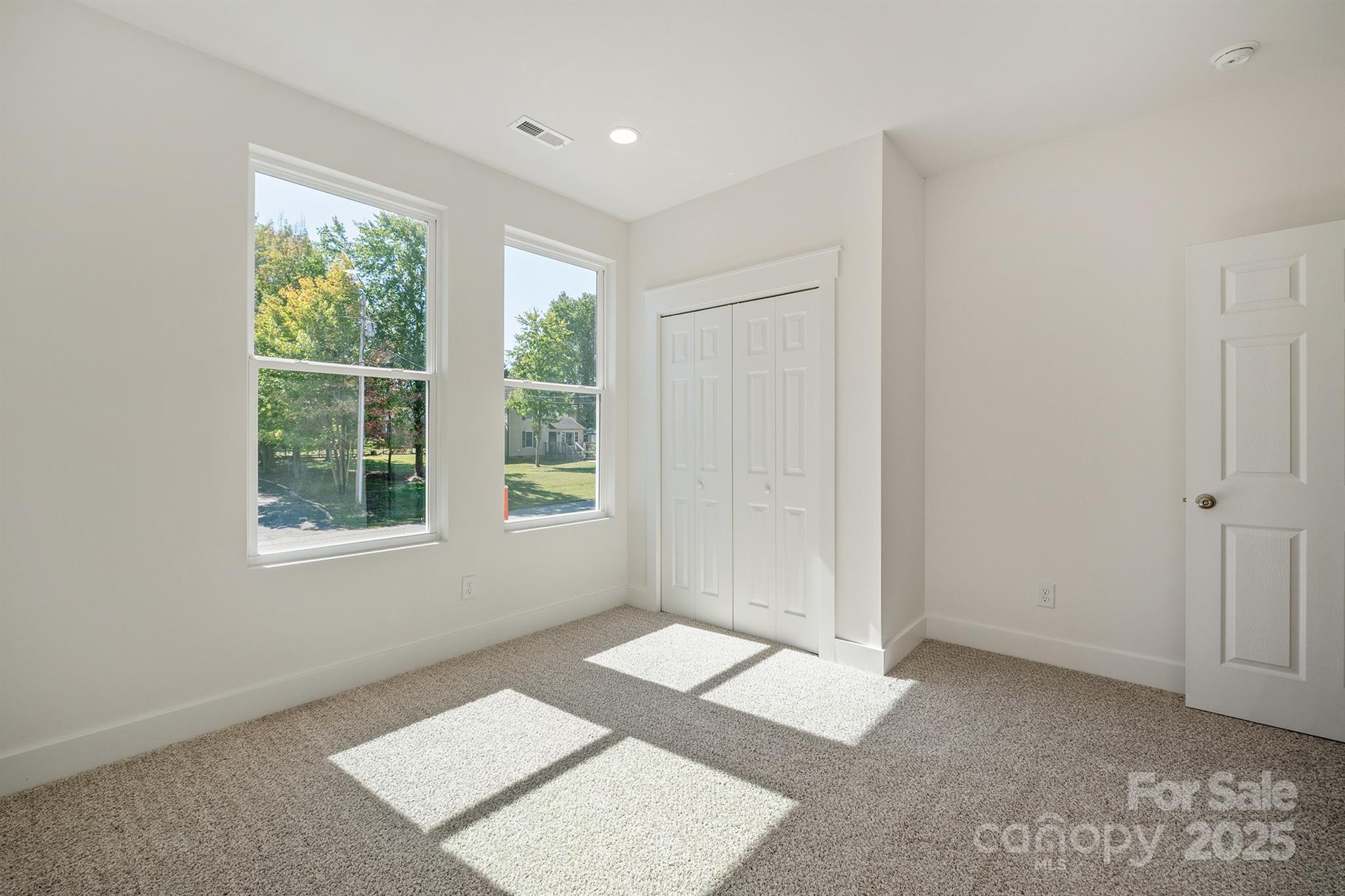 Lakehaven Estates - Residential