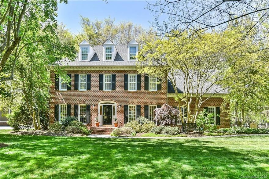 Lovely Park Crossing brick home, lg screened porch, deck overlooking flat, private bkyd. 9’ ceilings down & custom moldings throughout. Elegant formals, great room w/ built ins flanking FP. Lg, bright kitchen, breakfast room w/ bay window overlooking beautiful bkyd. Lg master w/ custom dressing area & closet system. Updated master bath w/ designer countertops & finishes. Secondary bedrooms have plantation shutters & are spacious. 2nd full bath fully remodeled Sept 2015. Bonus w/ back staircase.