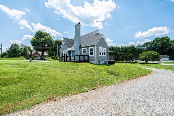 601 MALCOLM BLVD, CONNELLY SPRINGS, NC 28612 - Image 8fac45e8bceb68309064255e3c09c426/2713451184