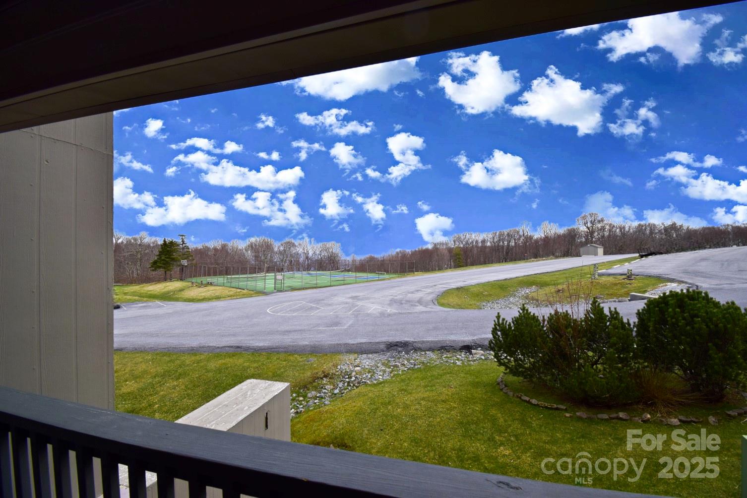 Pinnacle Inn - Residential