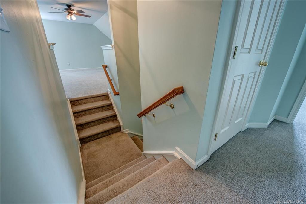 Dutchmans Meadow - Residential