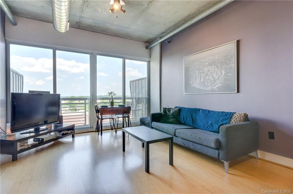 Courtside - Residential