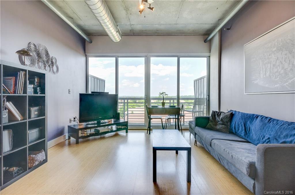 Courtside - Residential