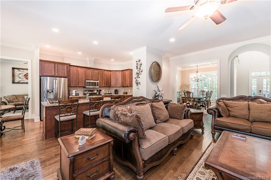 Water Edge - Residential