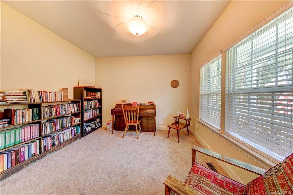 Magnolia Hall - Residential