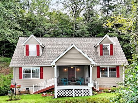 562 Beechwood Drive Sylva NC 28779