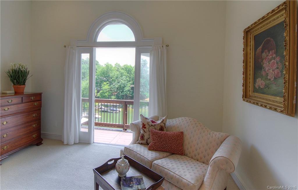 Tega Cay - Residential