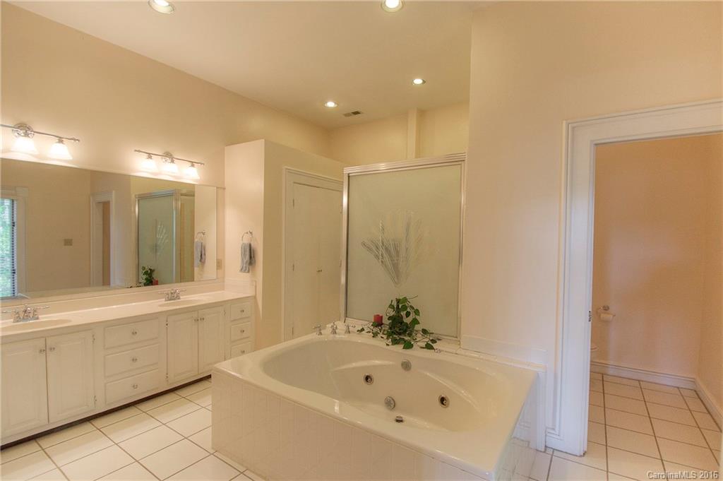 Tega Cay - Residential