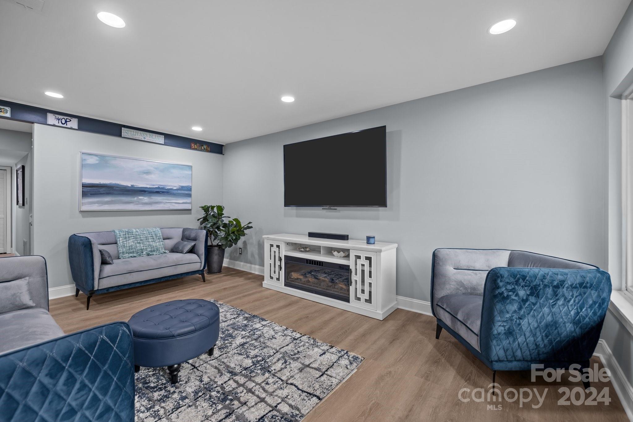 River Hills - Residential