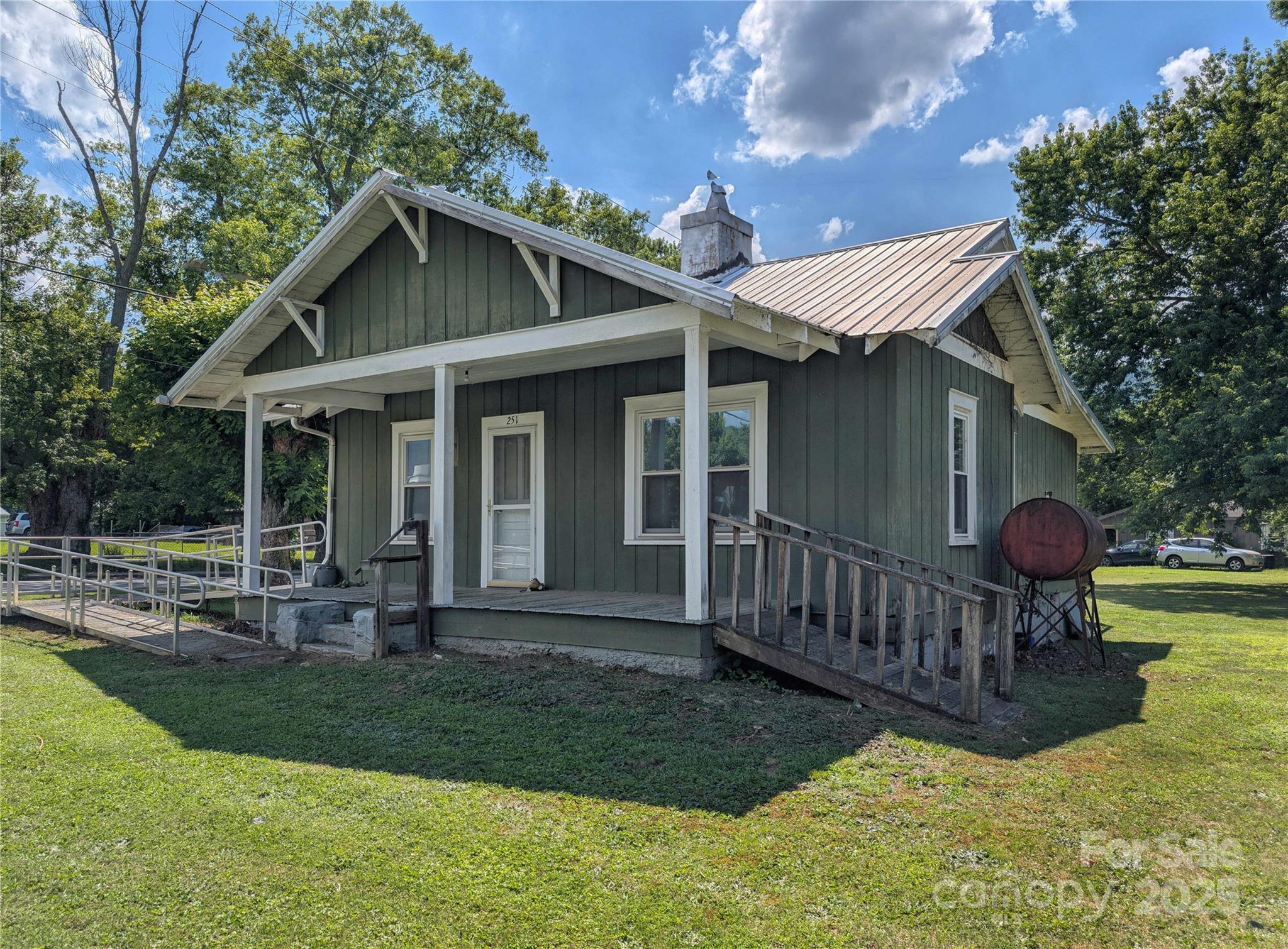 251 Westwood Circle