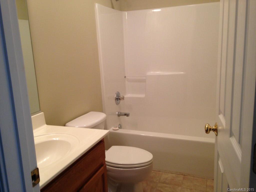 Autumn Woods - Residential Lease