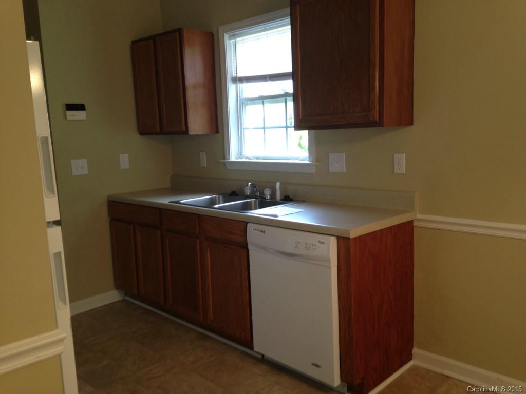 Autumn Woods - Residential Lease