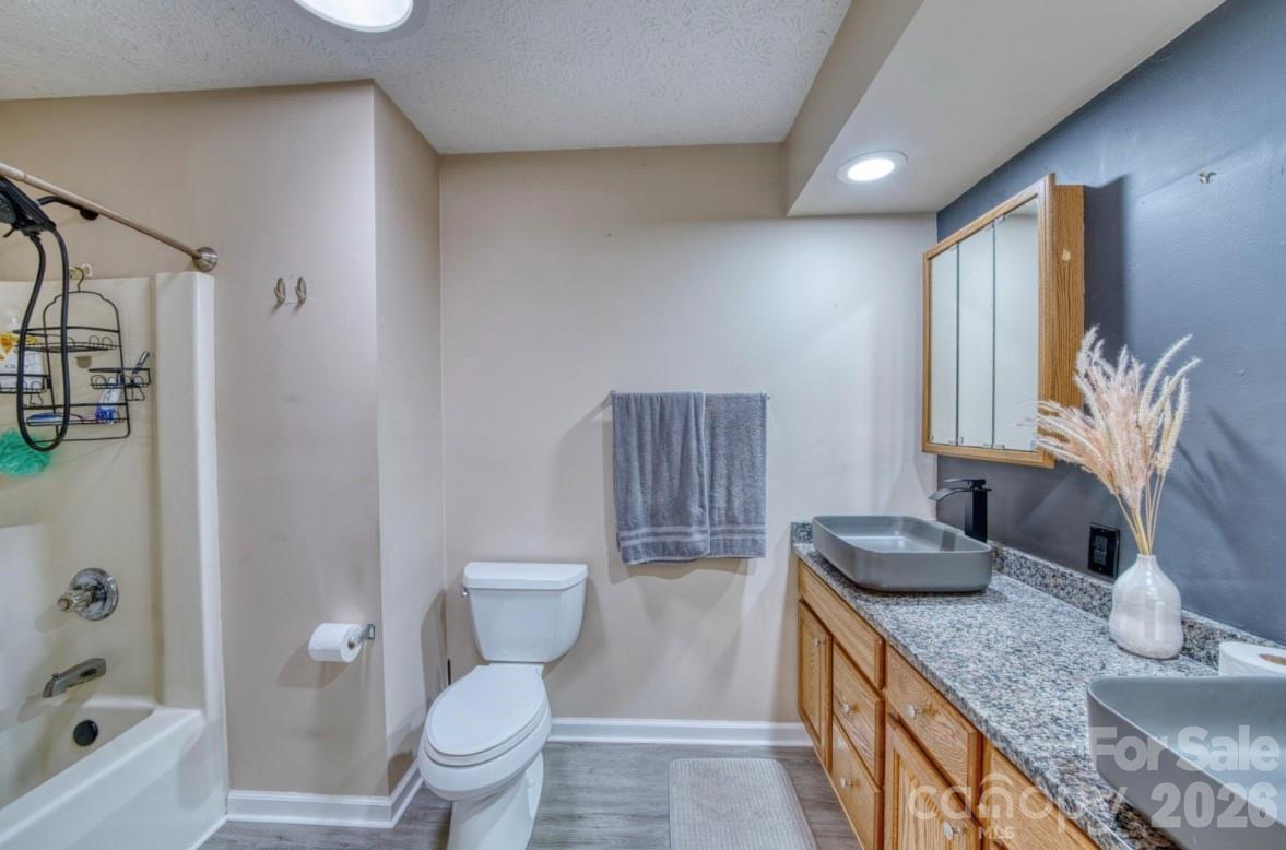 J.C. Capell - Residential