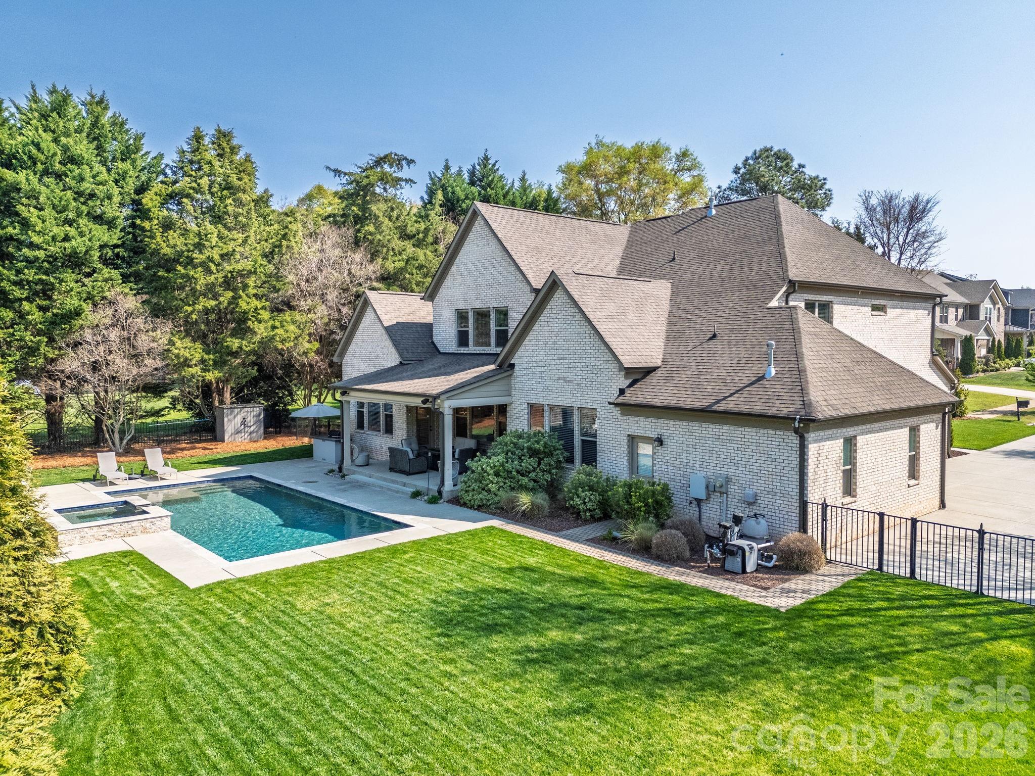 8721 Armstrong Park Drive