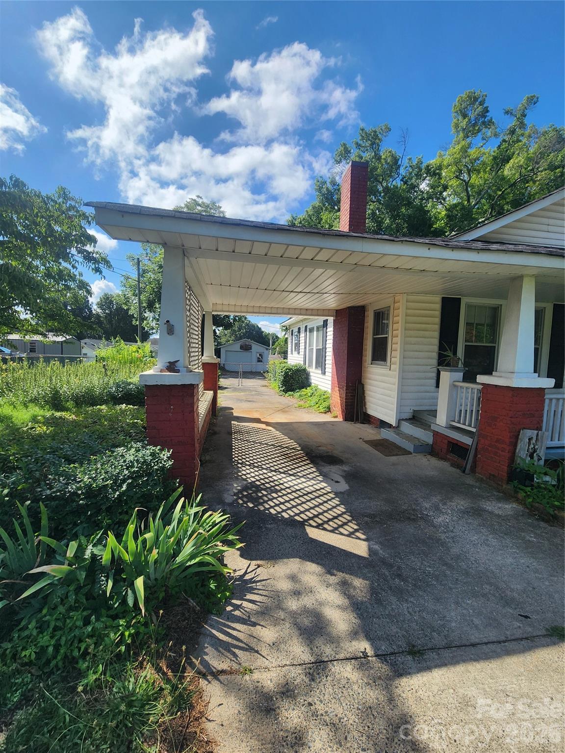 29 Brookwood Avenue NW
