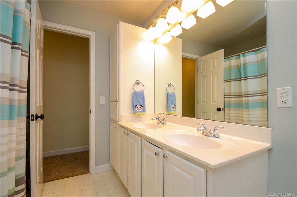 The Hamptons - Residential