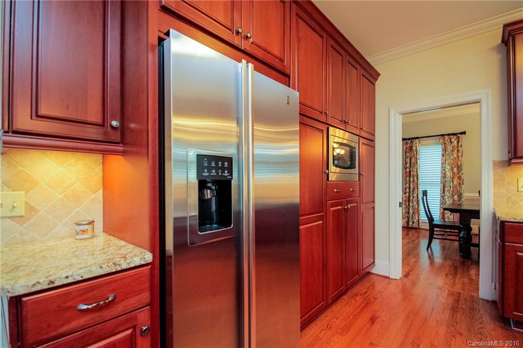 The Hamptons - Residential