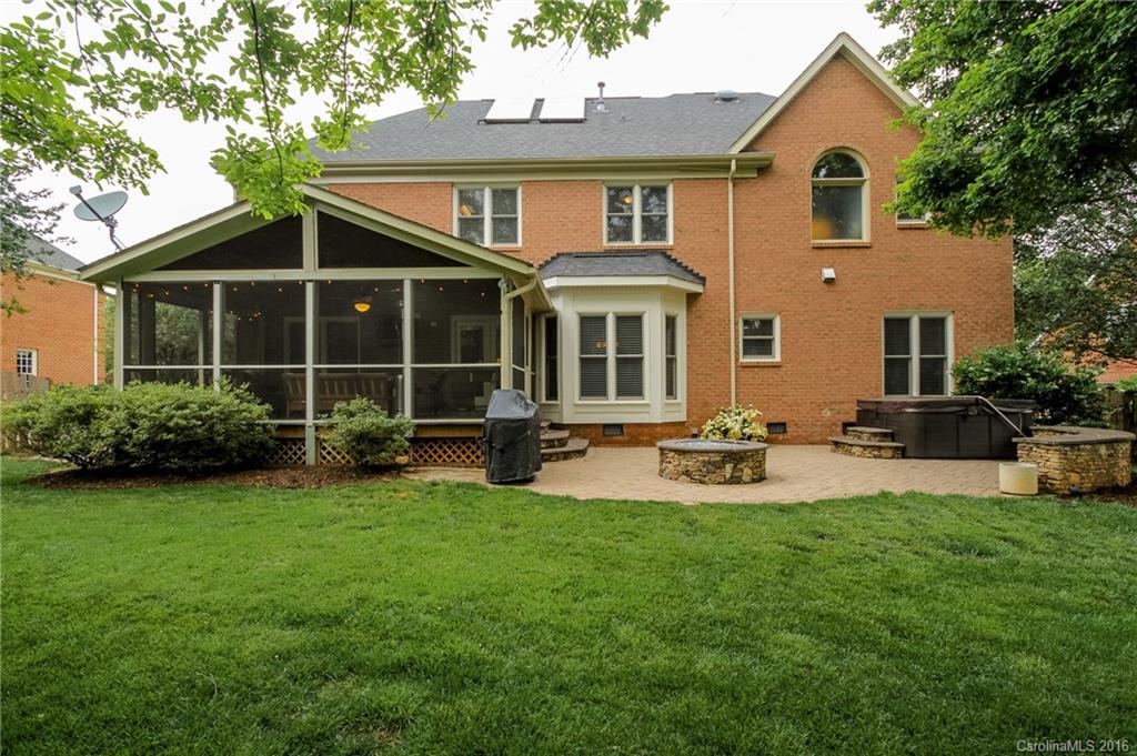 The Hamptons - Residential