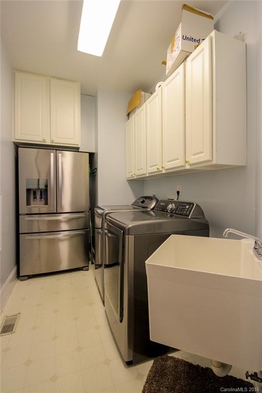 The Hamptons - Residential