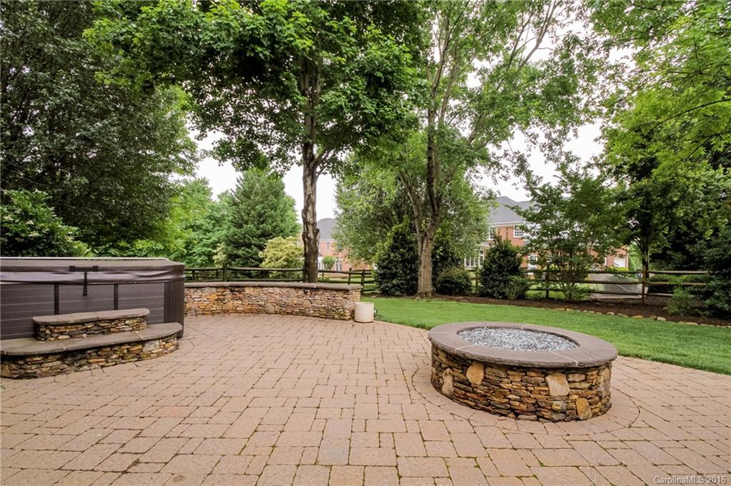 The Hamptons - Residential