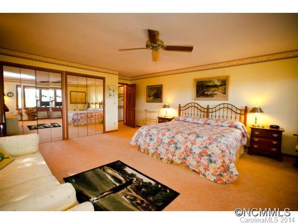 Highlands Falls CC - Residential