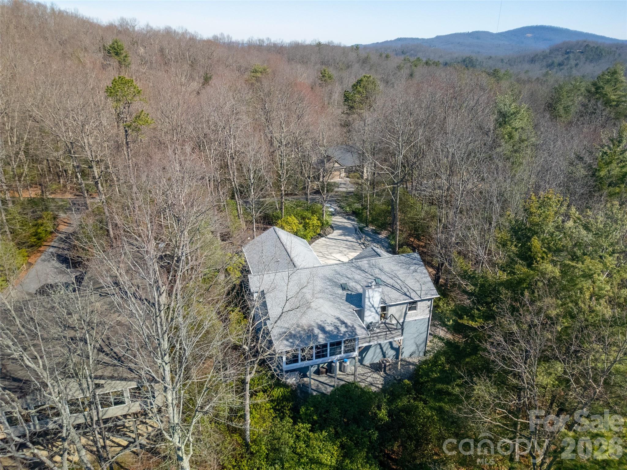 552 Kanasgowa Drive