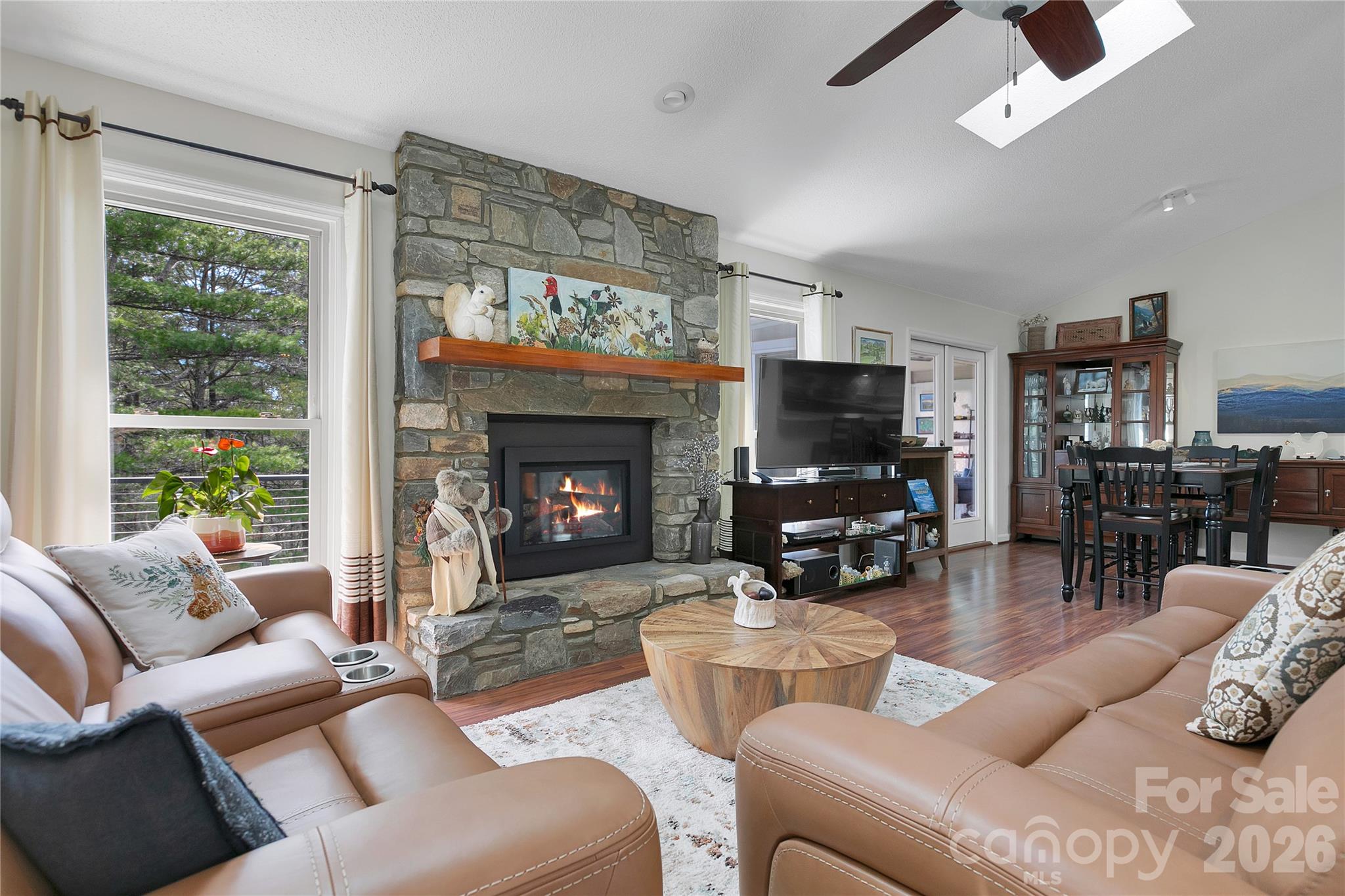 552 Kanasgowa Drive