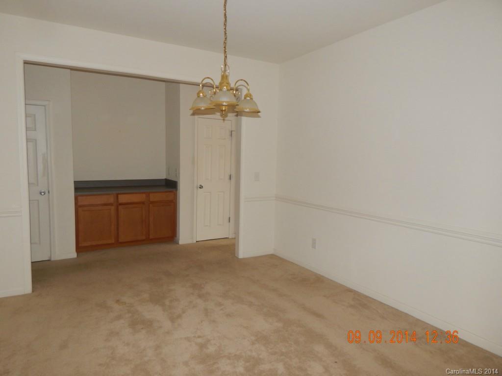 Lexington Commons - Residential Lease