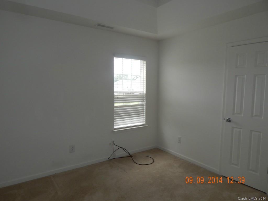 Lexington Commons - Residential Lease