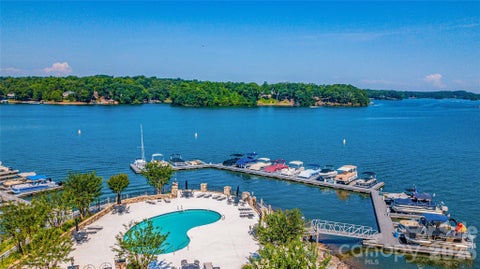 Photo of 136 Windemere Isle Road, Statesville, NC 28677 (MLS # 4362583)