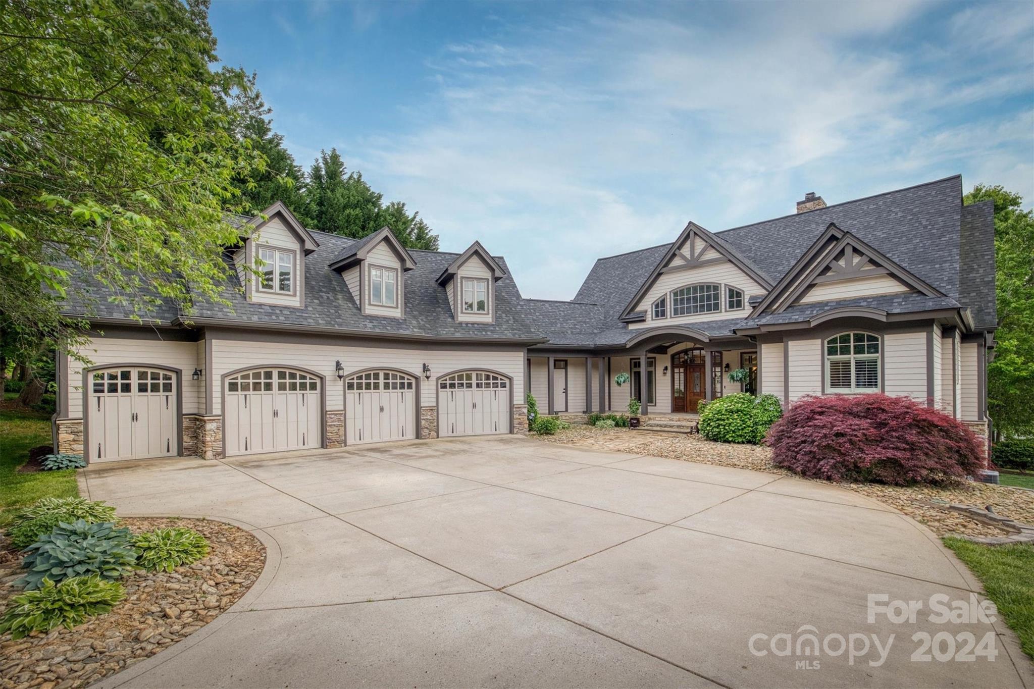 Pinnacle Shores - Residential