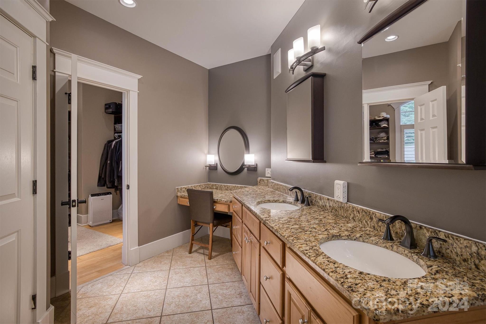 Pinnacle Shores - Residential