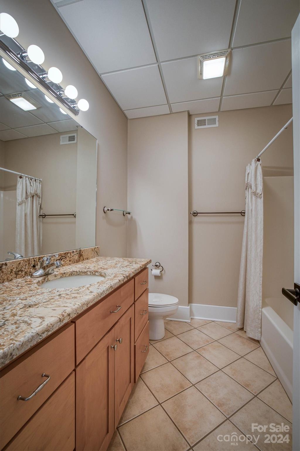 Pinnacle Shores - Residential