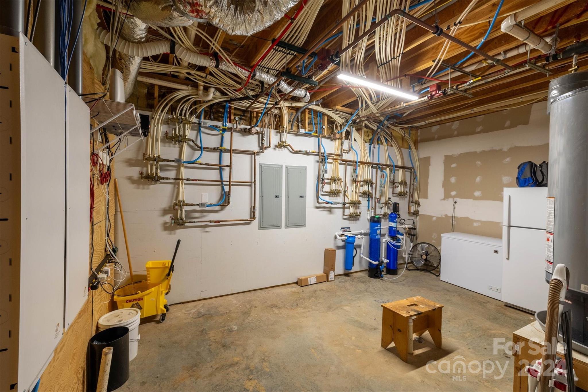 Pinnacle Shores - Residential