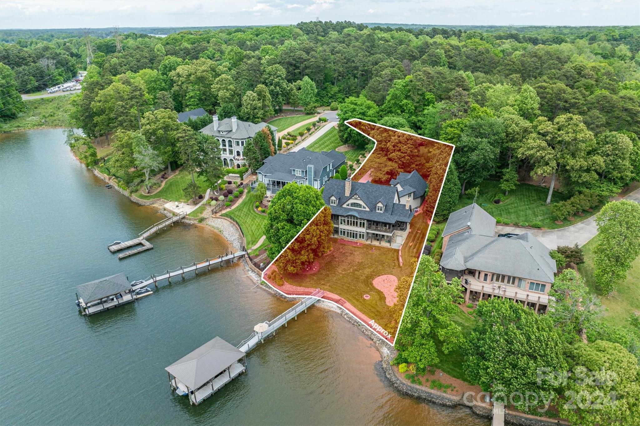 Pinnacle Shores - Residential